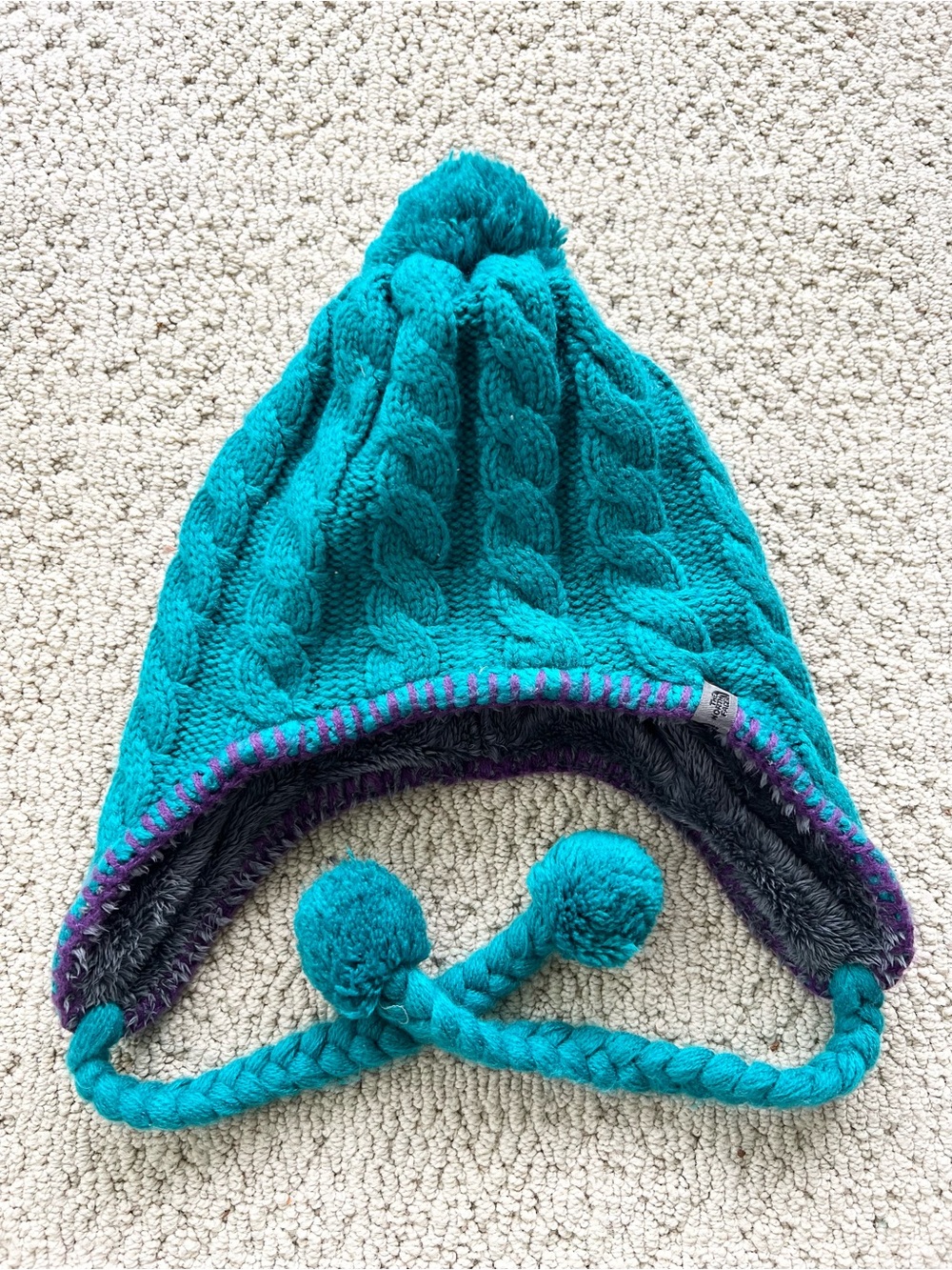 The north face fuzzy ear flap beanie cable knit teal lined ski outdoor winter OS
